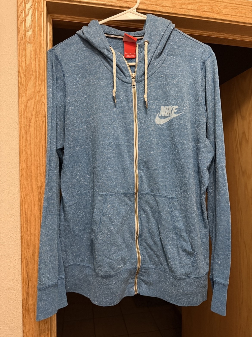 Nike Women's XL Teal Heather Full-Zip Hoodie with White Drawstrings